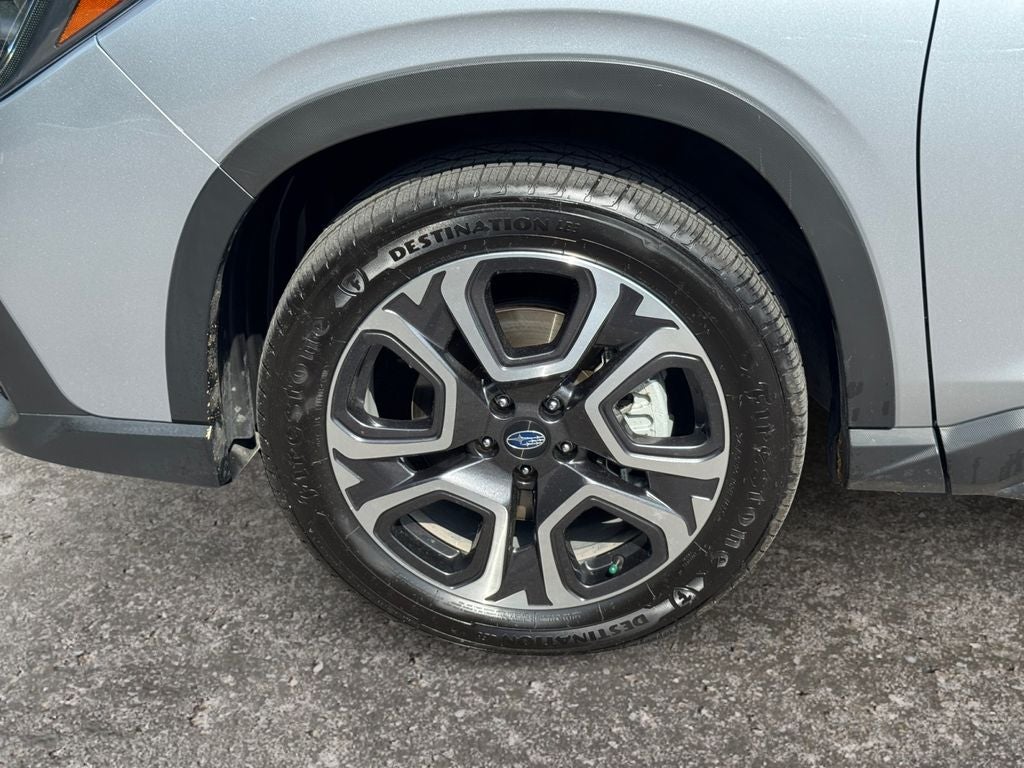 2023 Subaru Ascent Touring *LIFETIME POWERTRAIN*