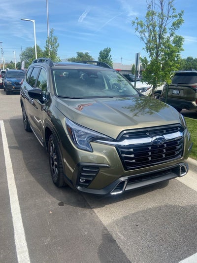 2024 Subaru Ascent Touring *LIFETIME POWERTRAIN*