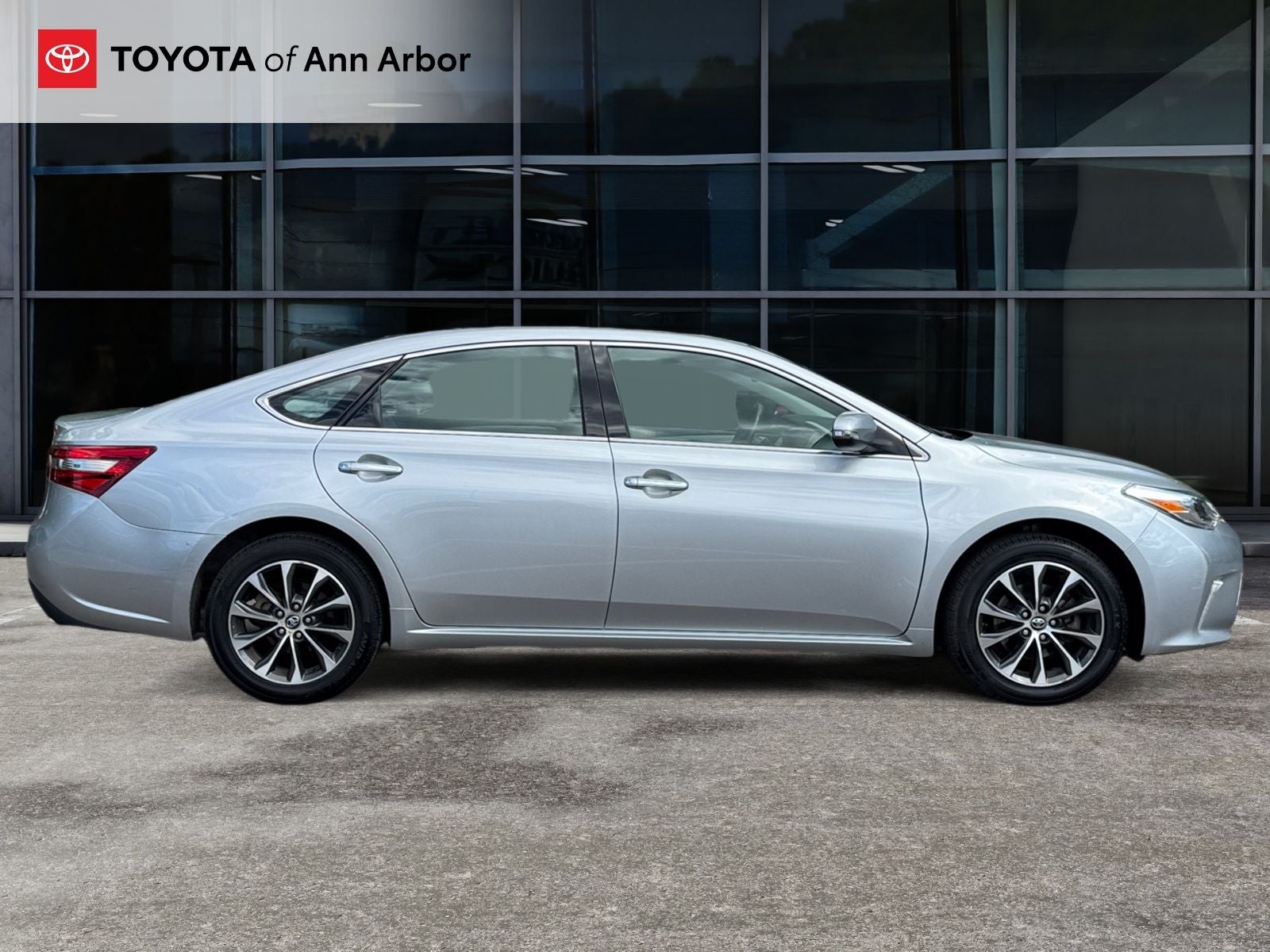2018 Toyota Avalon XLE Premium