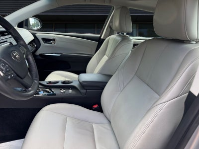 2018 Toyota Avalon XLE Premium