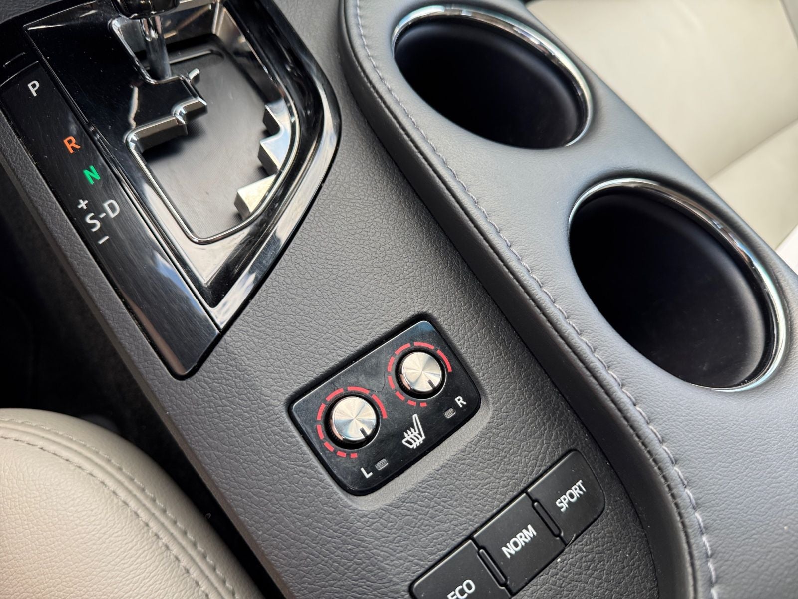 2018 Toyota Avalon XLE Premium