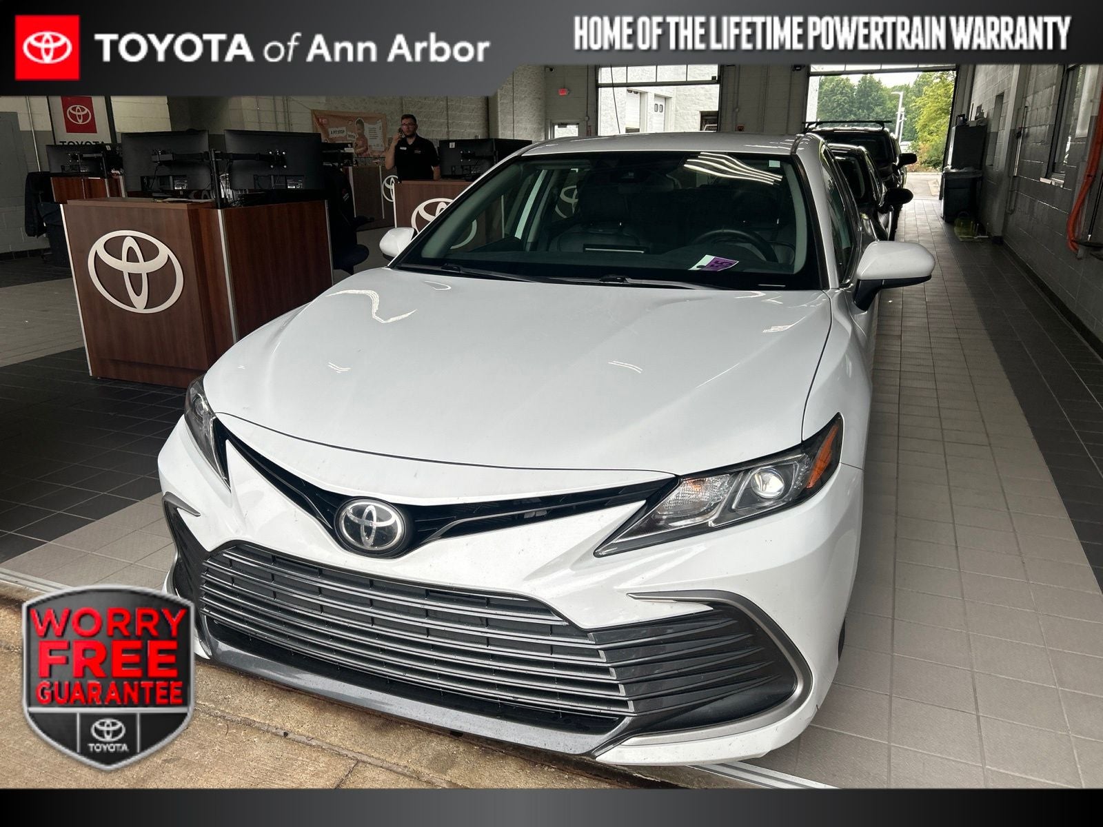 2022 Toyota Camry LE