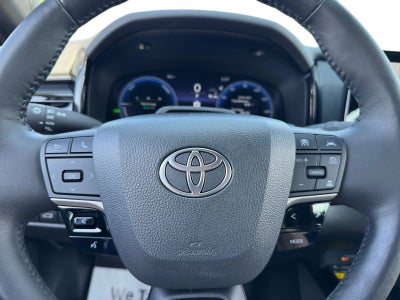 2025 Toyota Camry XSE
