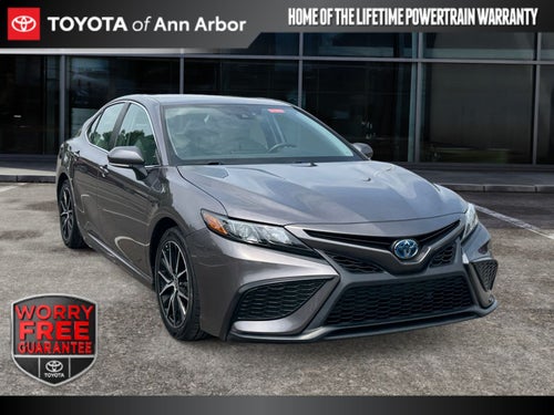 2024 Toyota Camry Hybrid SE