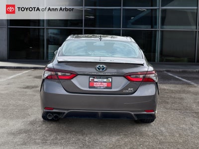 2024 Toyota Camry Hybrid SE