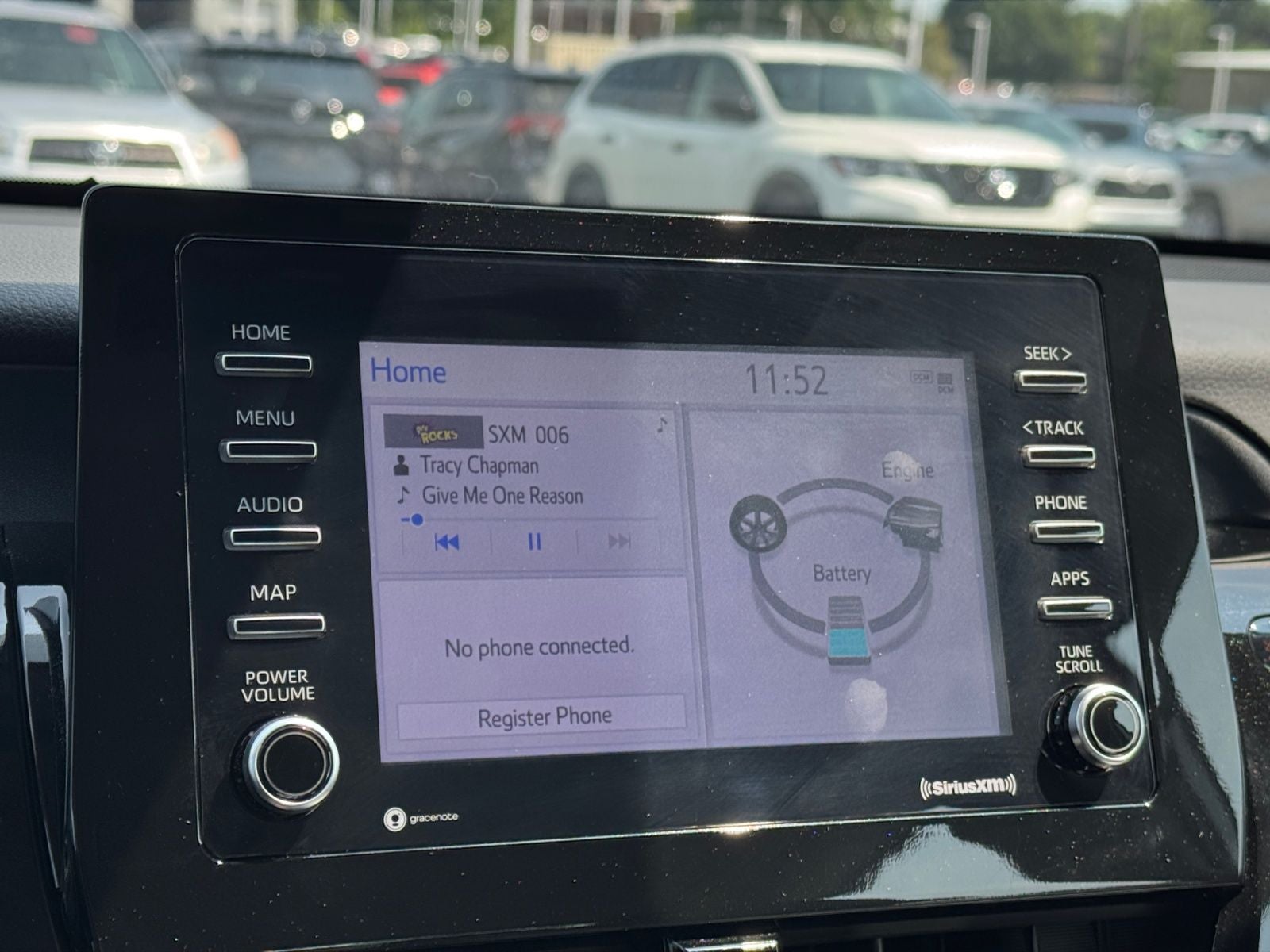 2024 Toyota Camry Hybrid SE