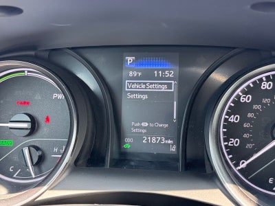 2024 Toyota Camry Hybrid SE