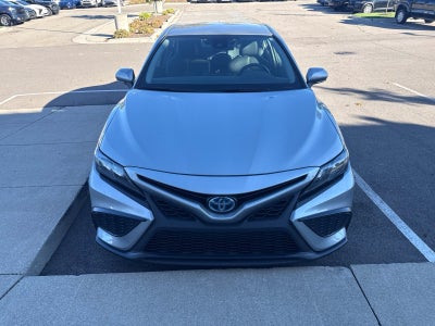 2024 Toyota Camry Hybrid SE