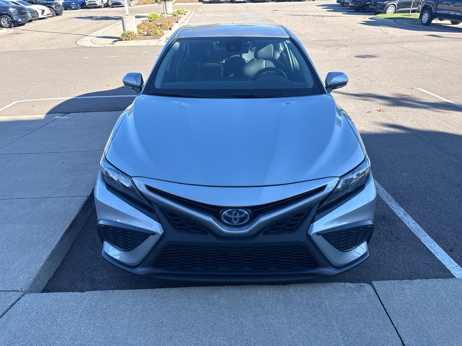 2024 Toyota Camry Hybrid SE