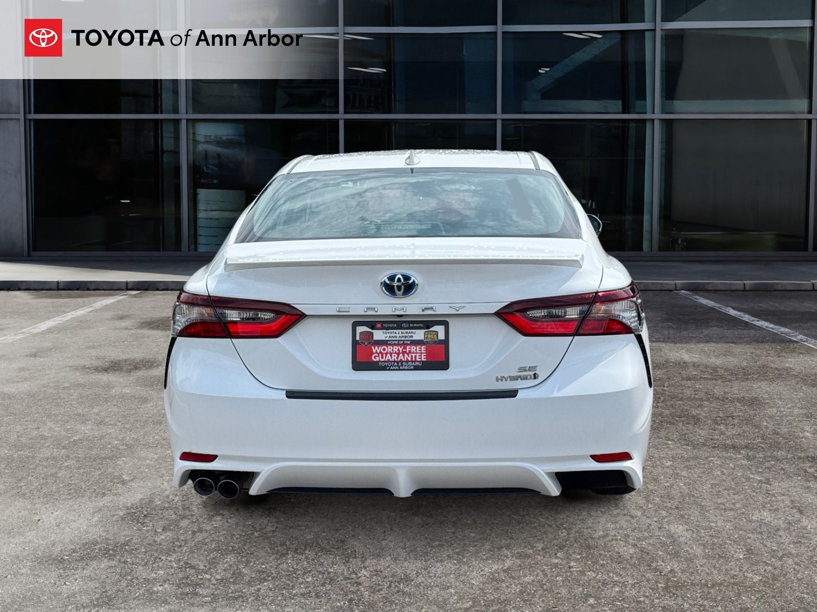 2023 Toyota Camry Hybrid SE