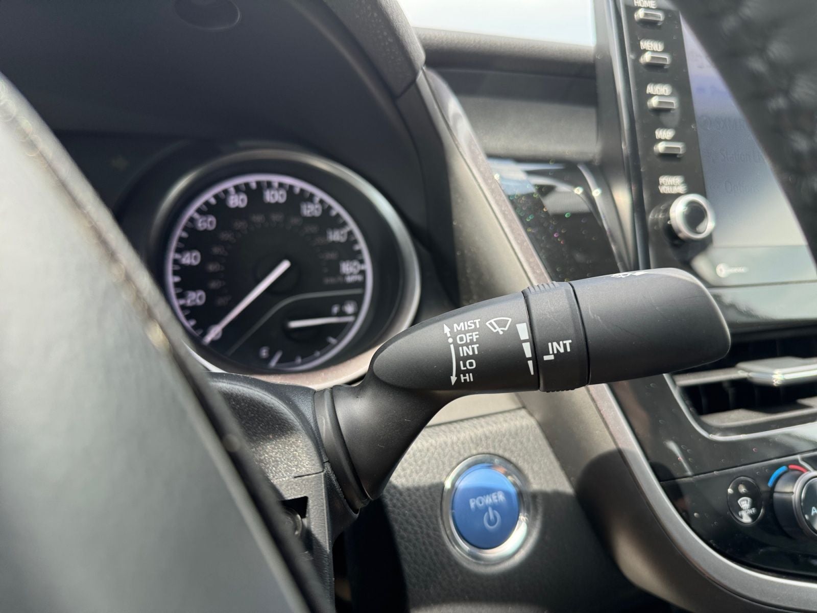 2023 Toyota Camry Hybrid SE