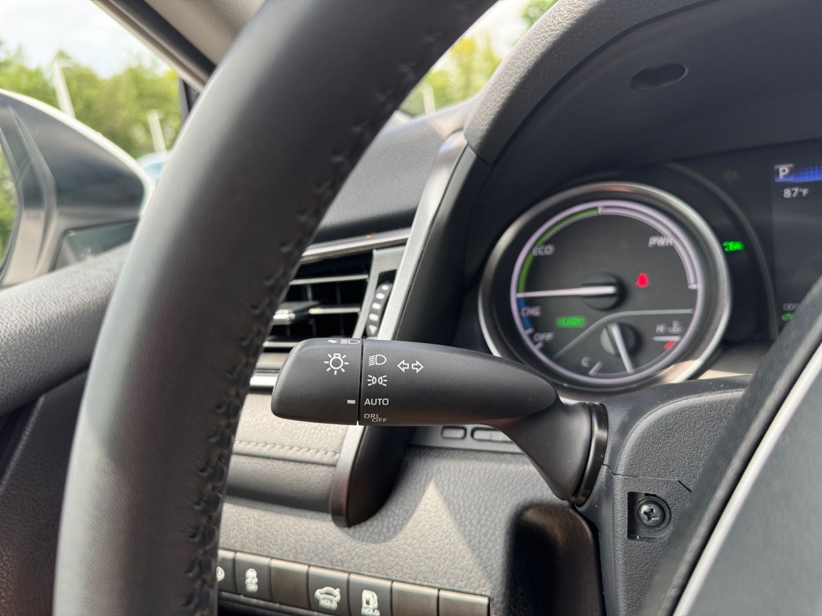 2023 Toyota Camry Hybrid SE
