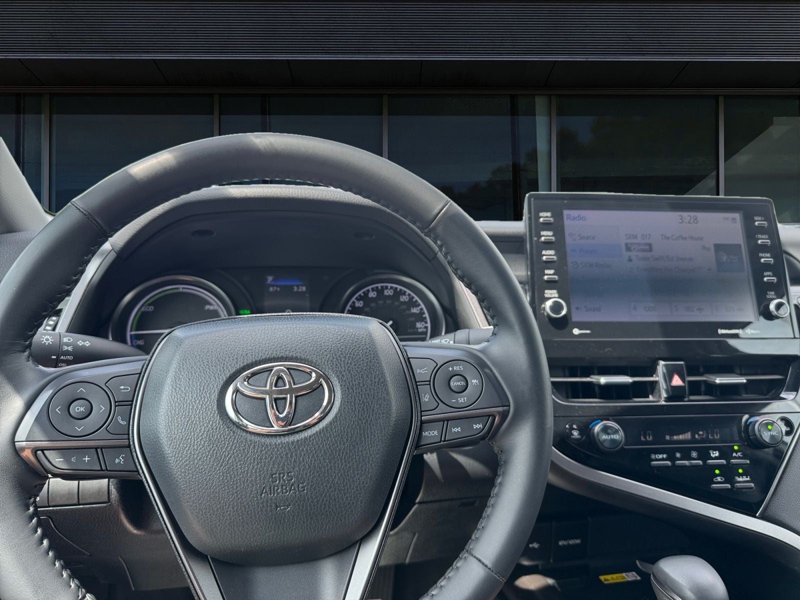 2023 Toyota Camry Hybrid SE