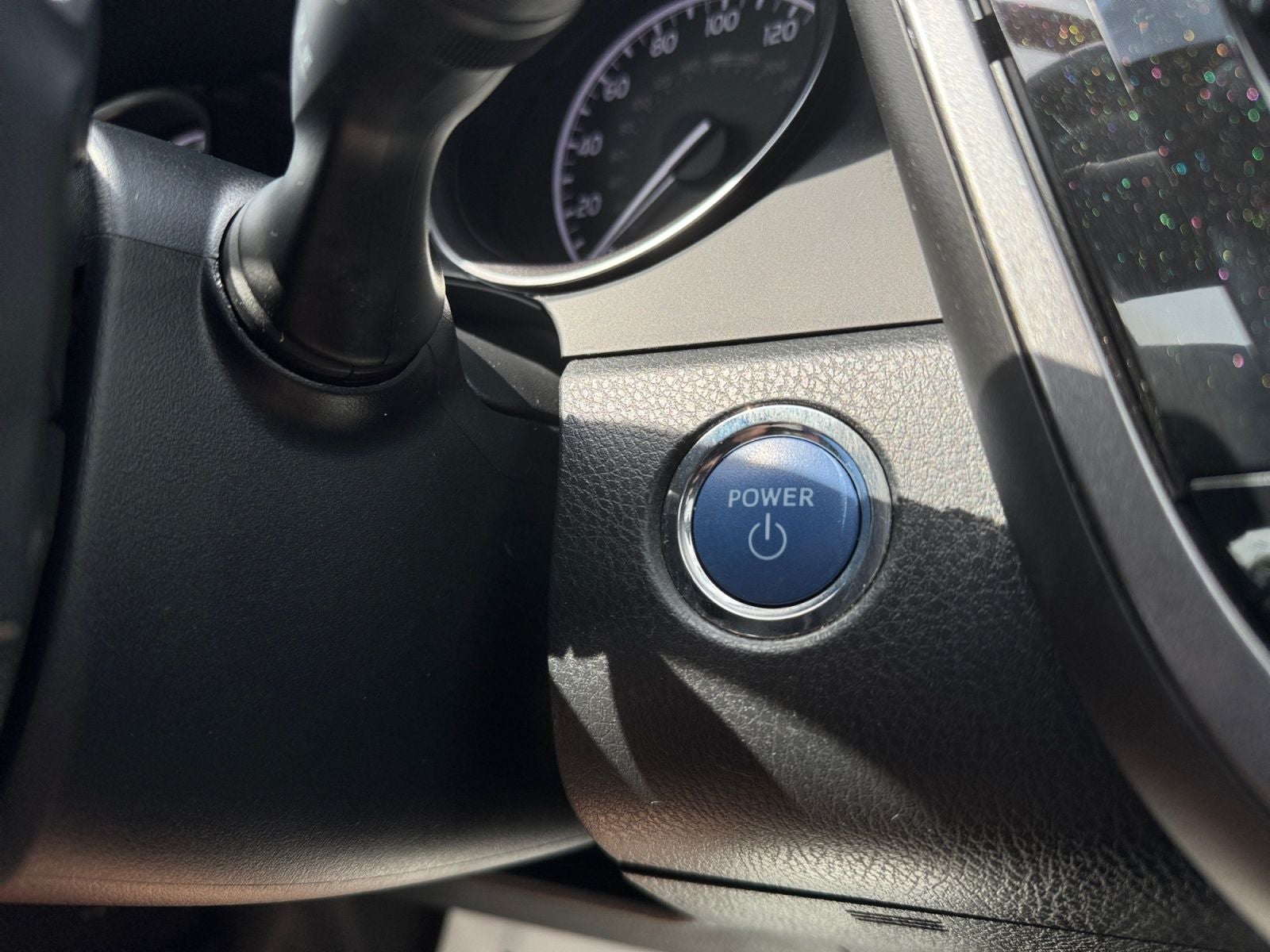 2023 Toyota Camry Hybrid SE