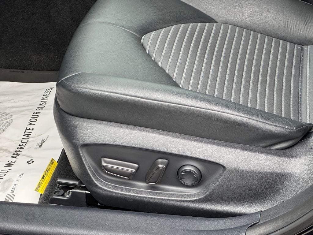 2022 Toyota Camry SE *LIFETIME POWERTRAIN*