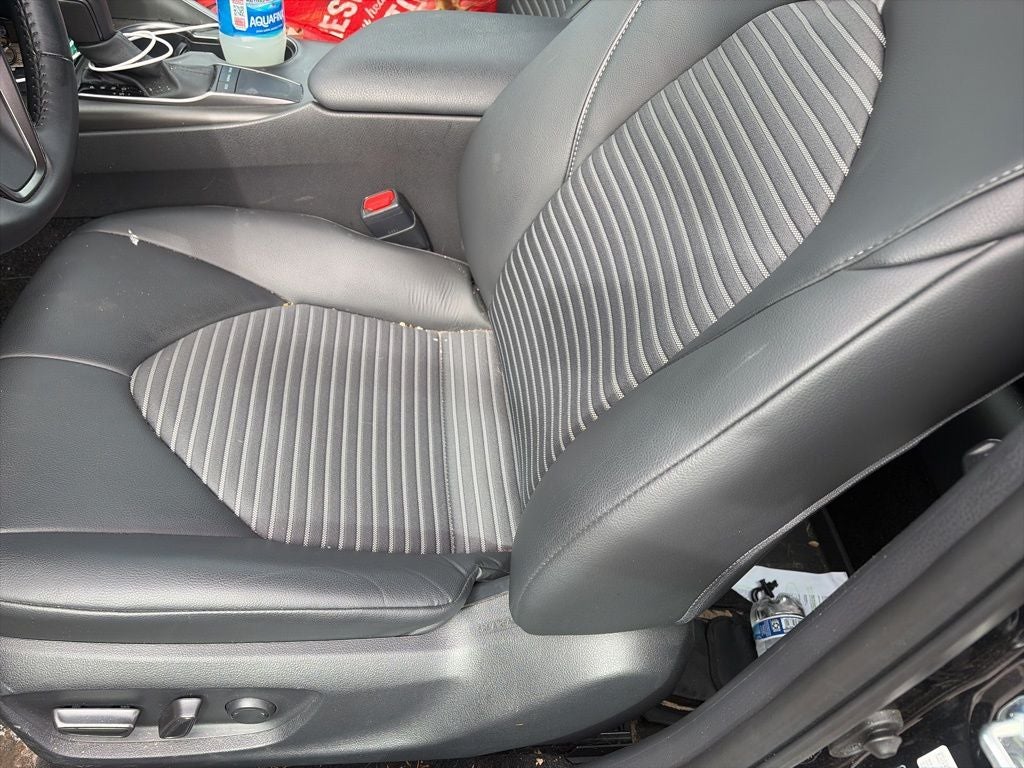 2022 Toyota Camry SE *LIFETIME POWERTRAIN*