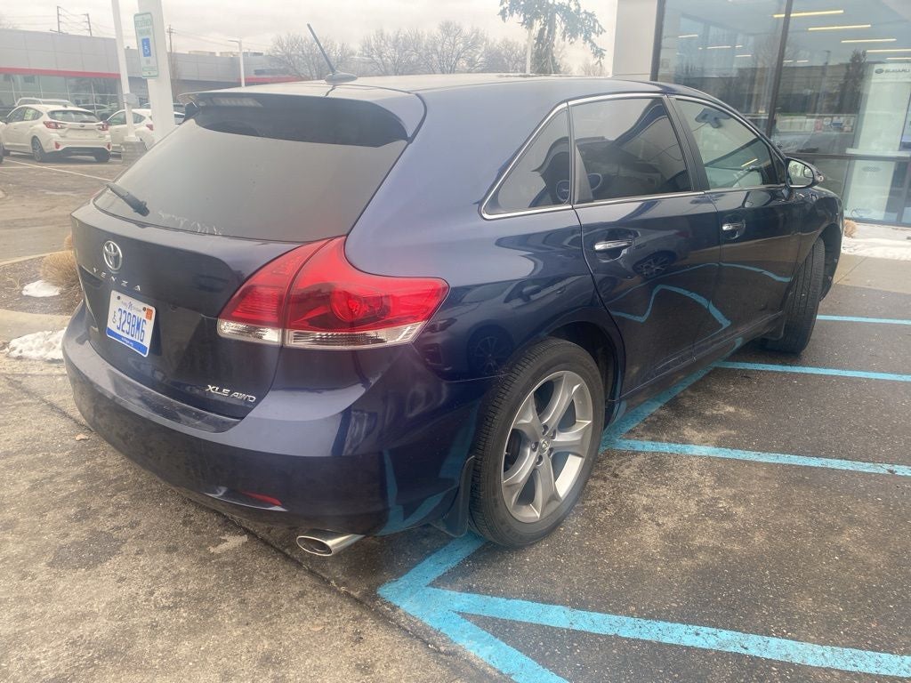 2015 Toyota Venza Base