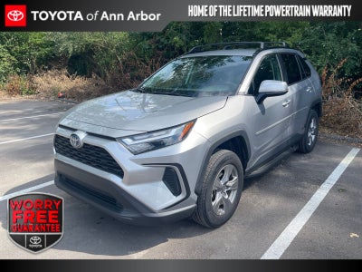 2023 Toyota RAV4 Hybrid LE