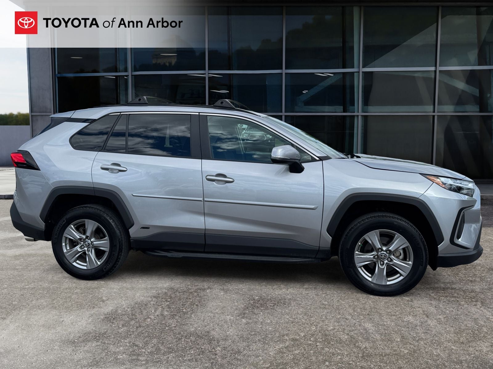 2023 Toyota RAV4 Hybrid LE