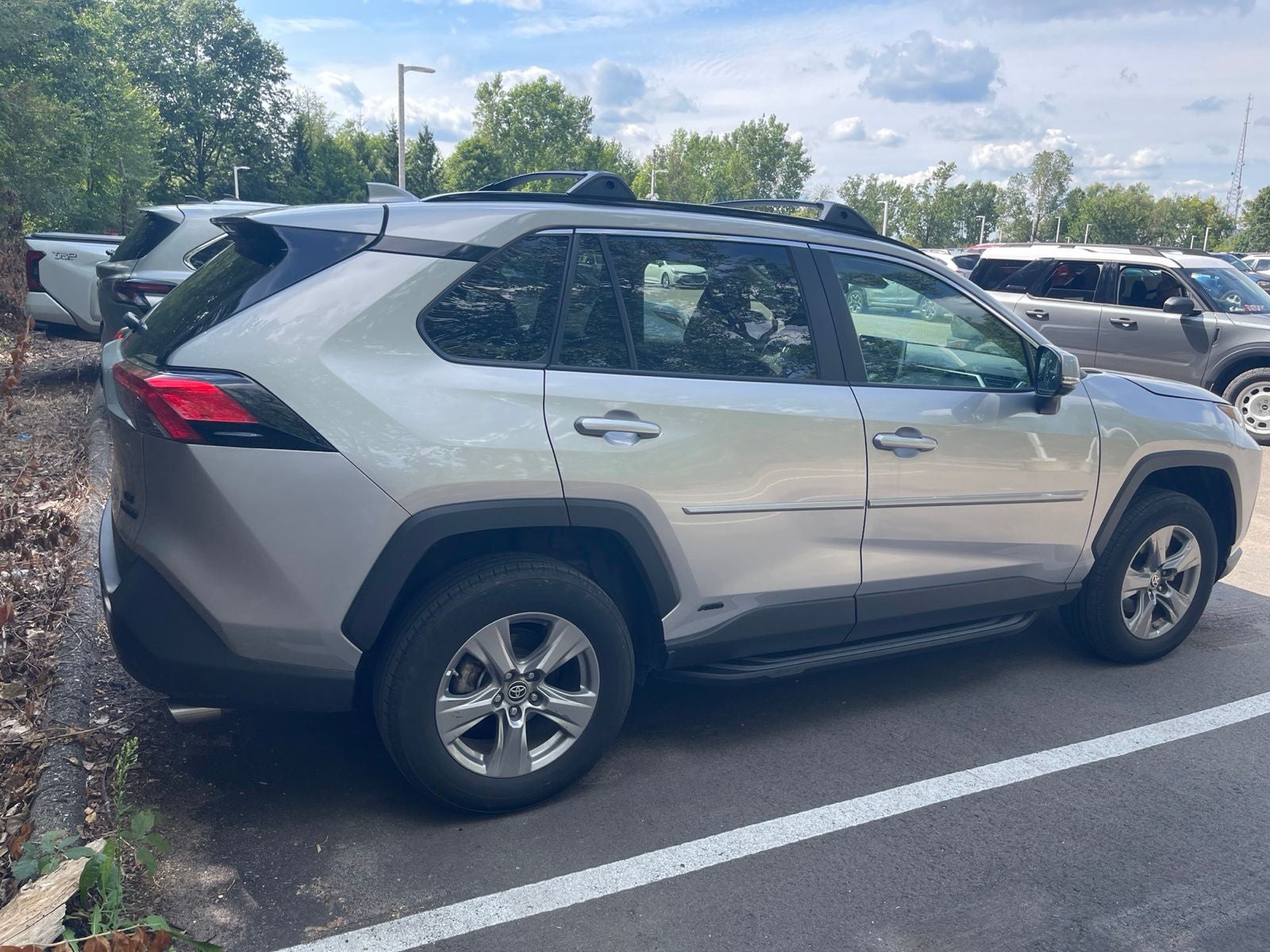 2023 Toyota RAV4 Hybrid LE