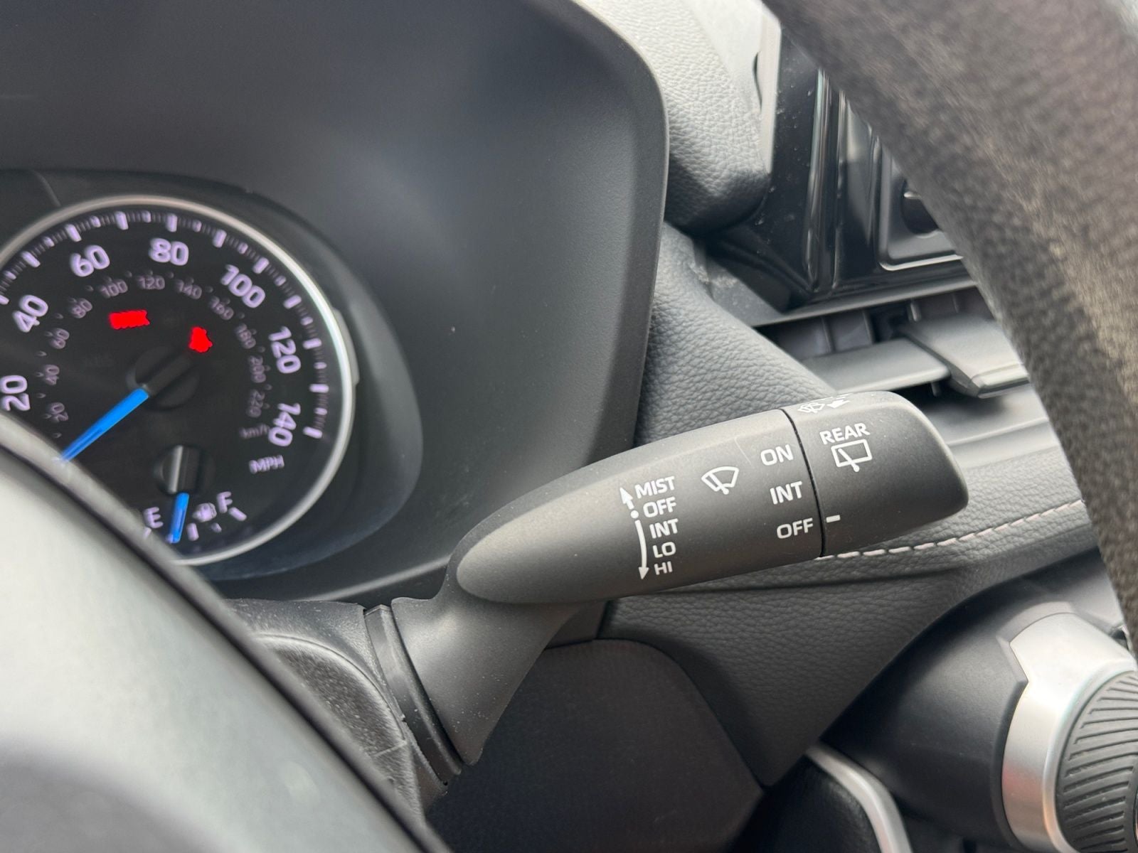 2020 Toyota RAV4 Hybrid LE