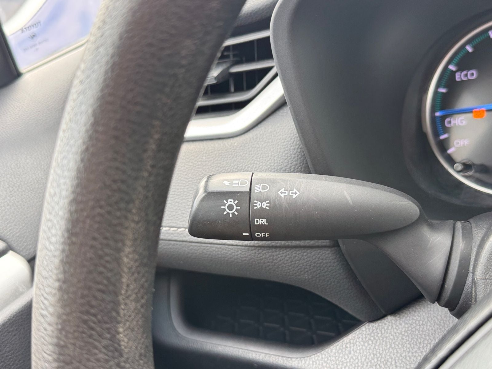 2020 Toyota RAV4 Hybrid LE