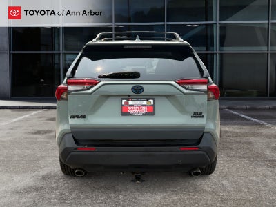2021 Toyota RAV4 Hybrid XLE