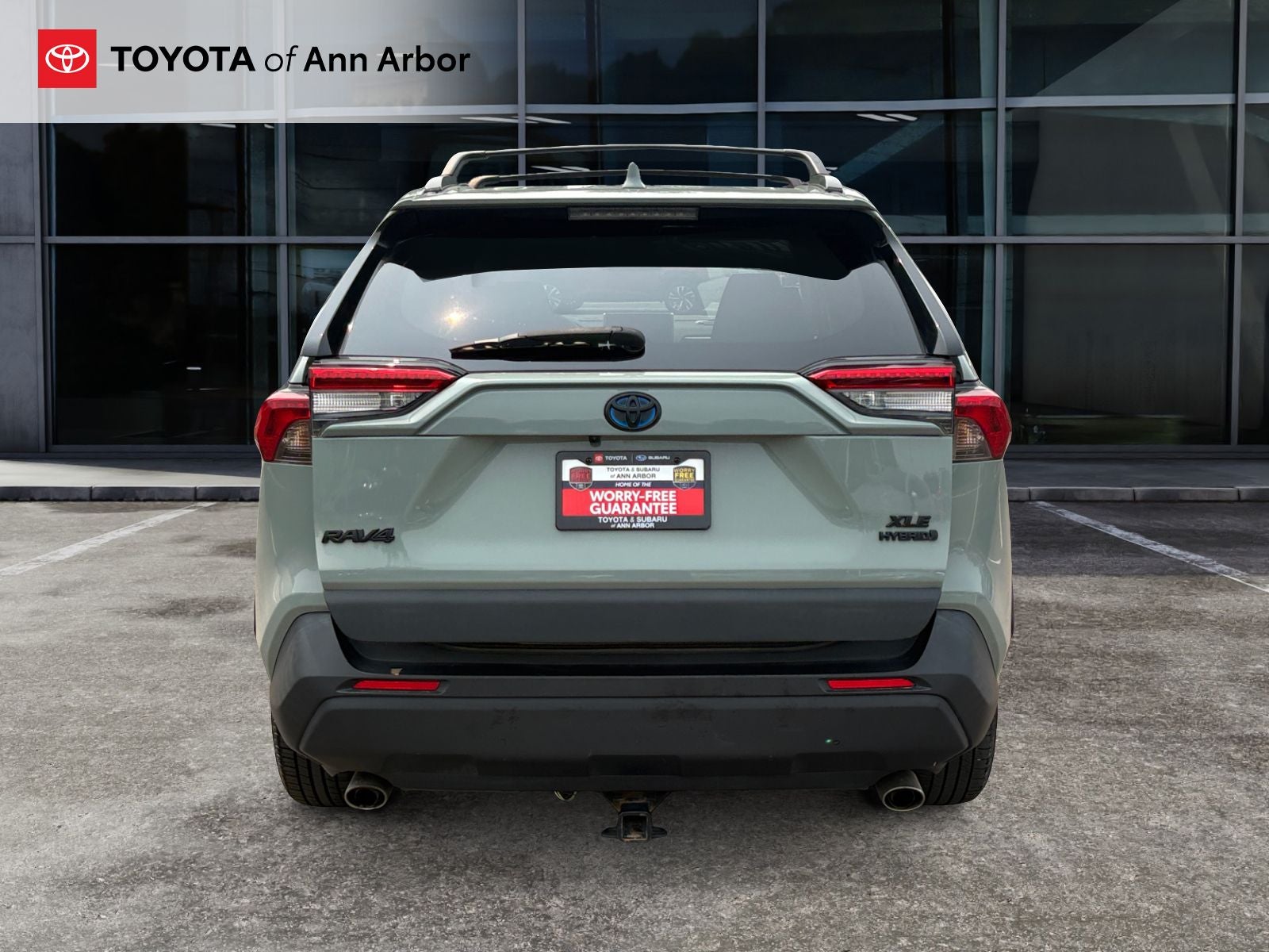 2021 Toyota RAV4 Hybrid XLE