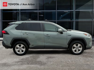 2021 Toyota RAV4 Hybrid XLE