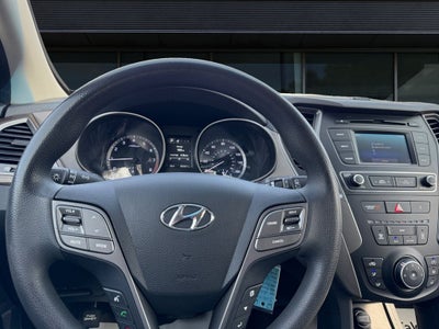 2017 Hyundai Santa Fe Sport 2.4 Base