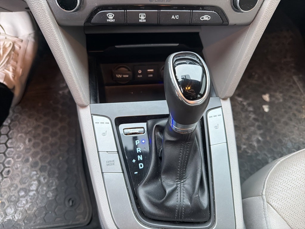 2017 Hyundai Elantra Limited