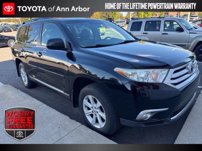 2013 Toyota Highlander SE
