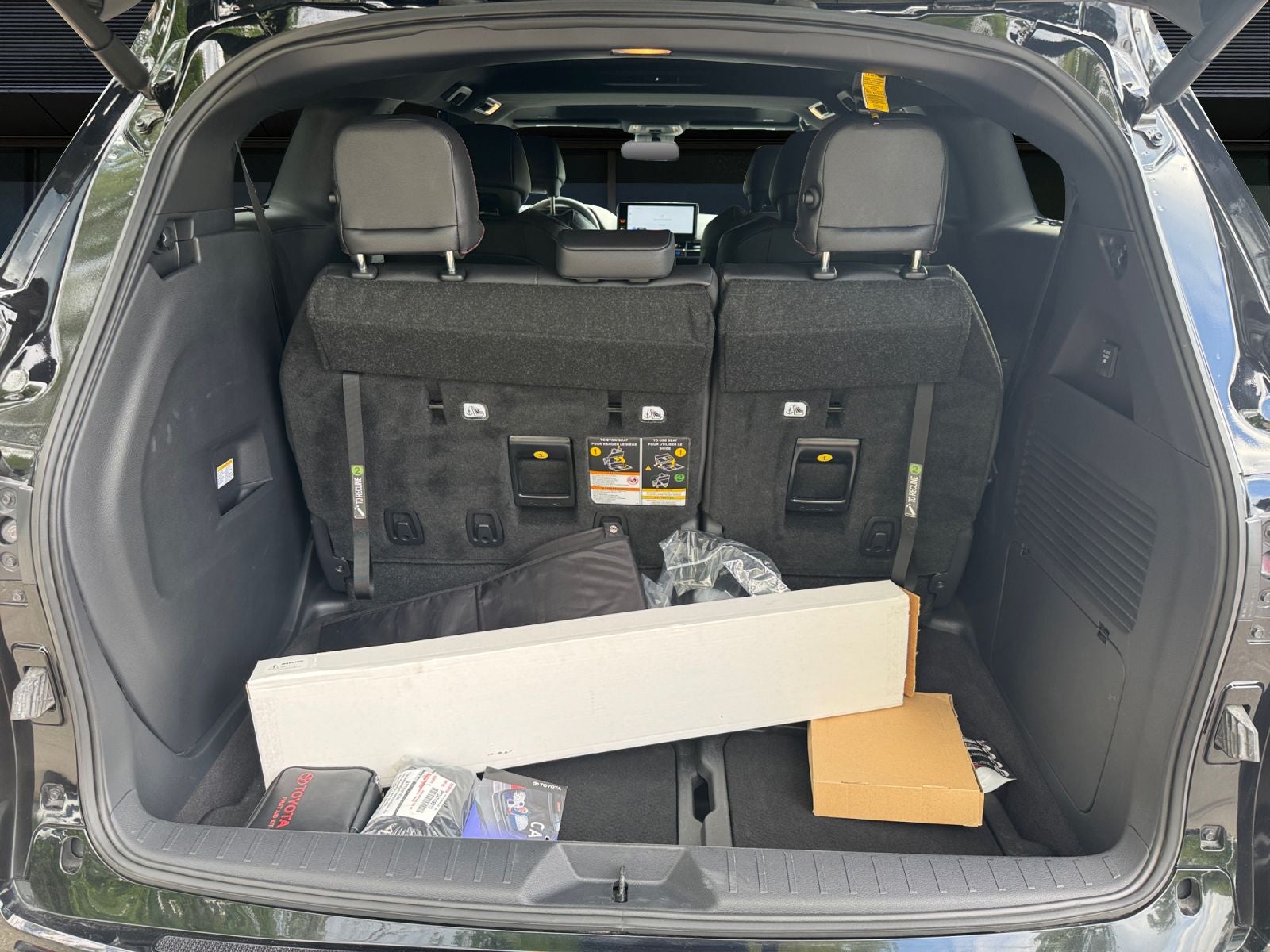 2025 Toyota Sienna XSE 7 Passenger
