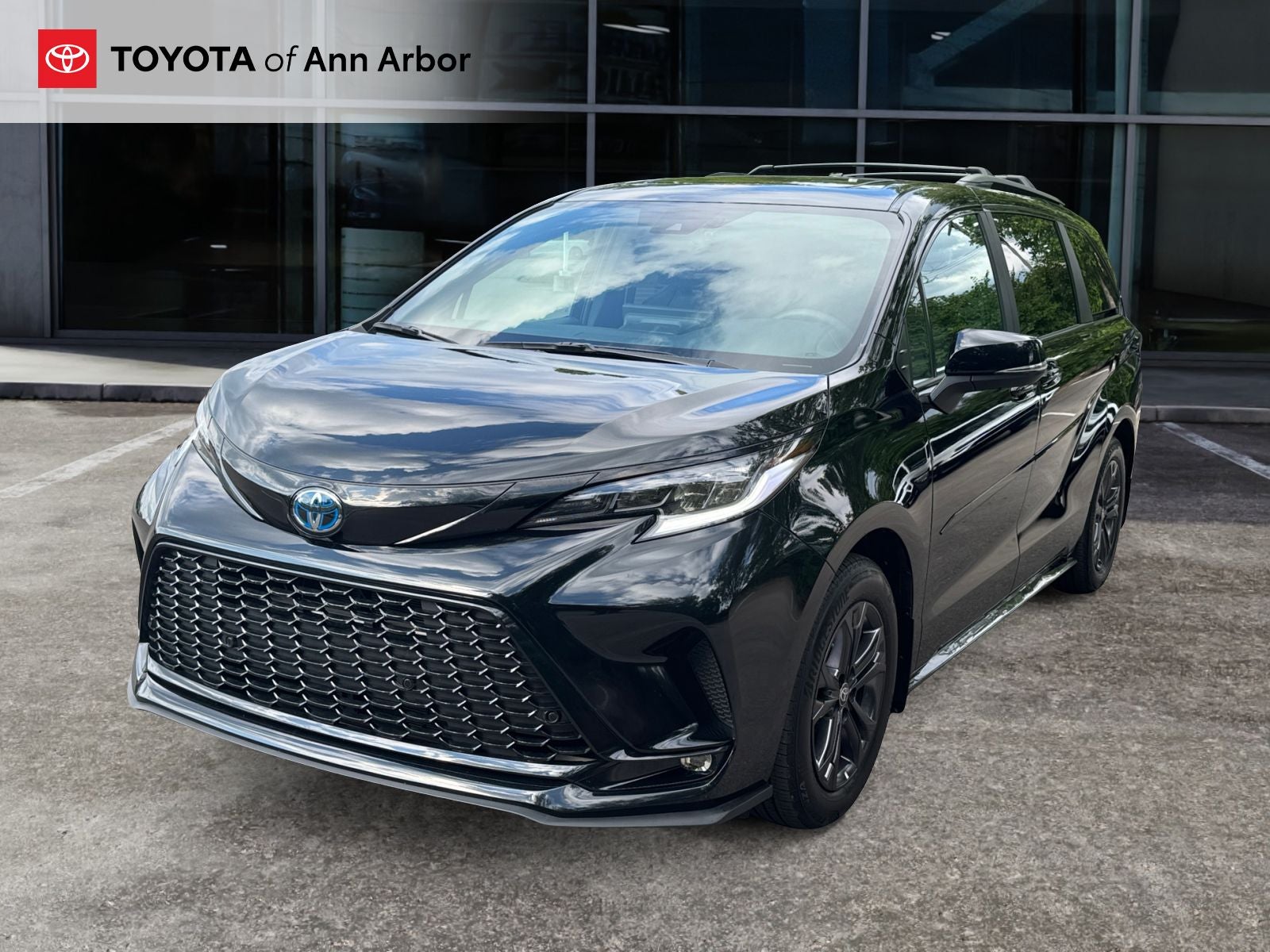 2025 Toyota Sienna XSE 7 Passenger