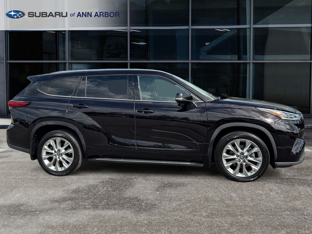 2022 Toyota Highlander Limited