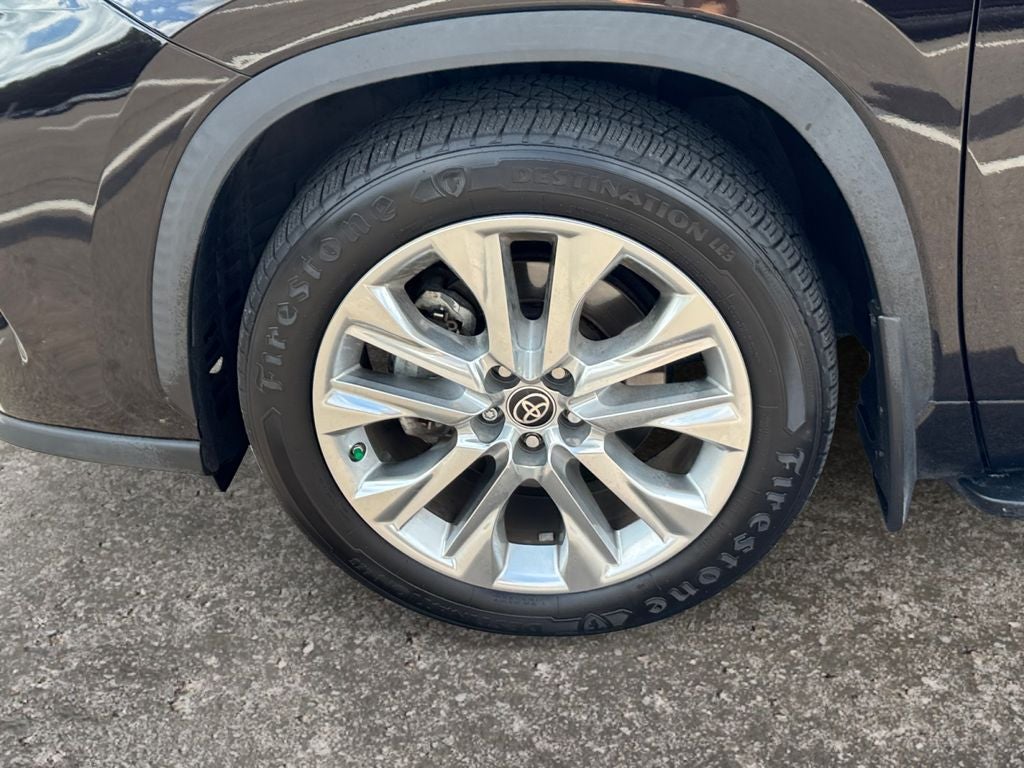 2022 Toyota Highlander Limited