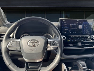 2022 Toyota Highlander Limited