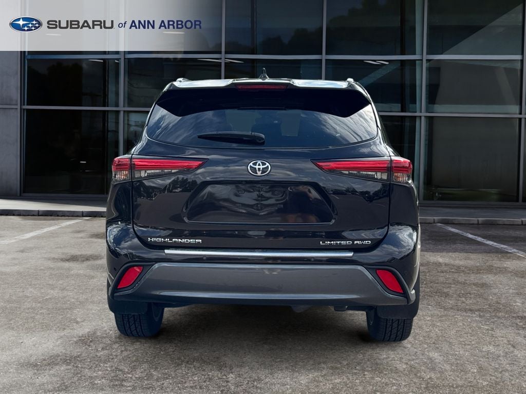 2022 Toyota Highlander Limited