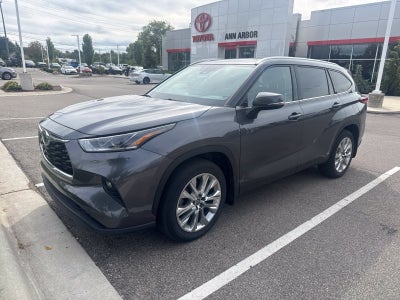 2022 Toyota Highlander Limited