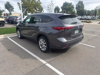 2022 Toyota Highlander Limited