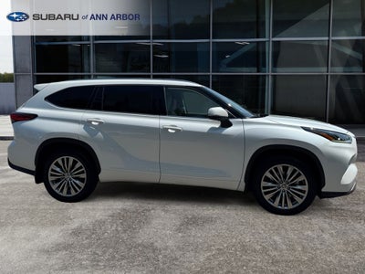2022 Toyota Highlander Platinum **LIFETIME POWERTRAIN**