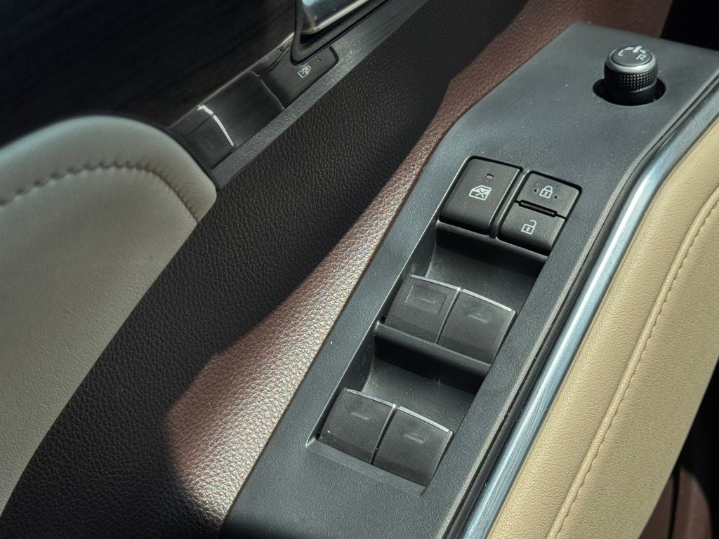 2022 Toyota Highlander Platinum **LIFETIME POWERTRAIN**