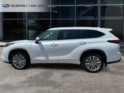 2022 Toyota Highlander Platinum **LIFETIME POWERTRAIN**