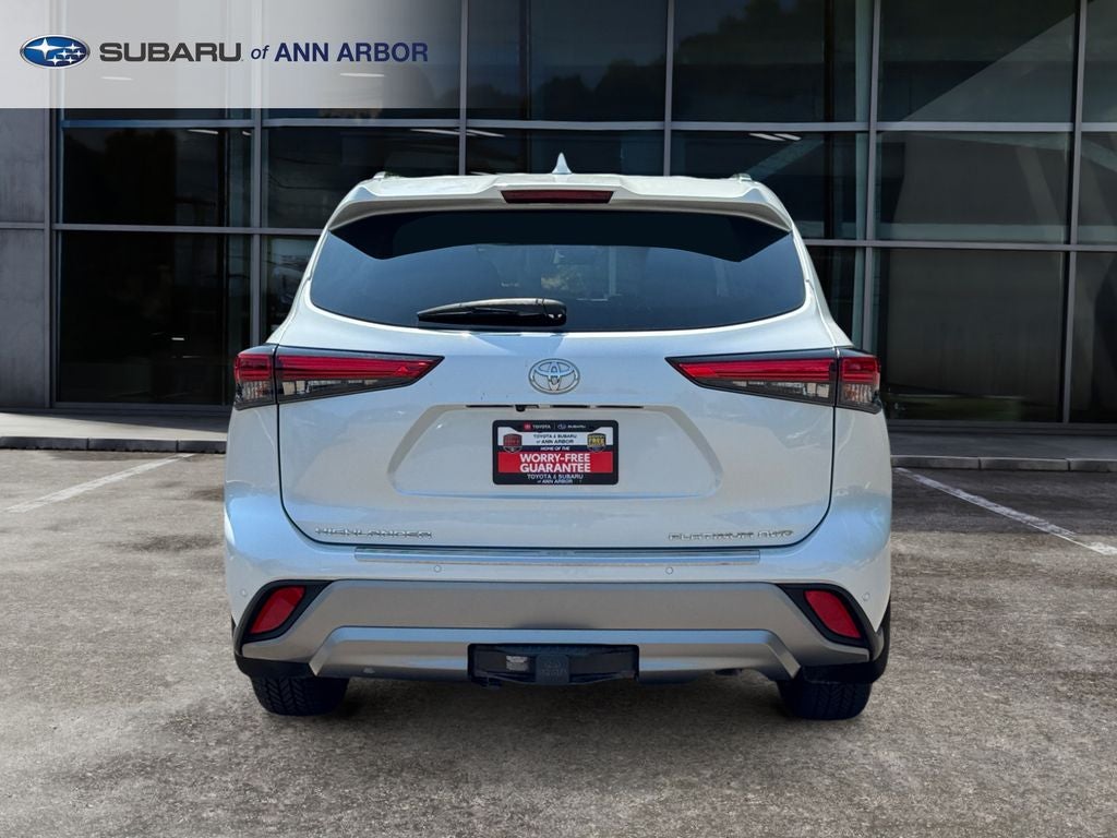 2022 Toyota Highlander Platinum **LIFETIME POWERTRAIN**