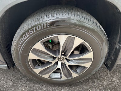2020 Toyota Highlander Hybrid XLE