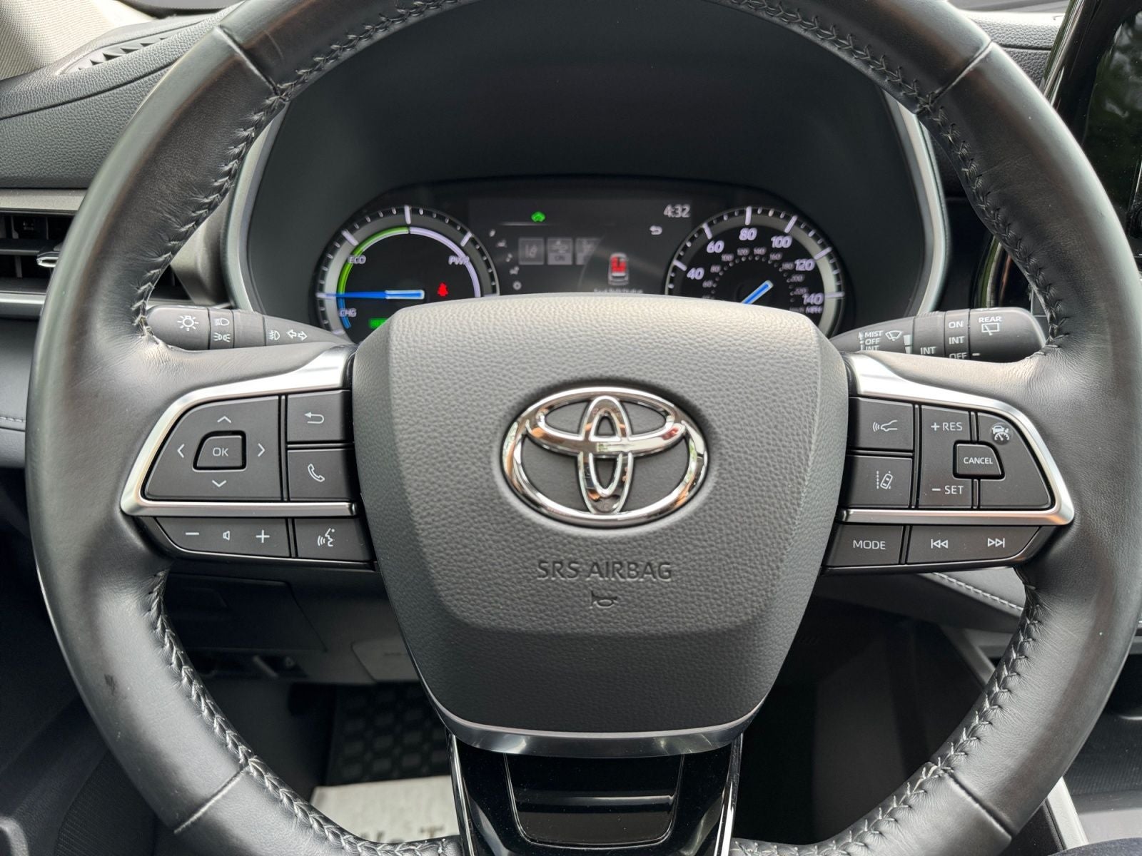 2020 Toyota Highlander Hybrid XLE