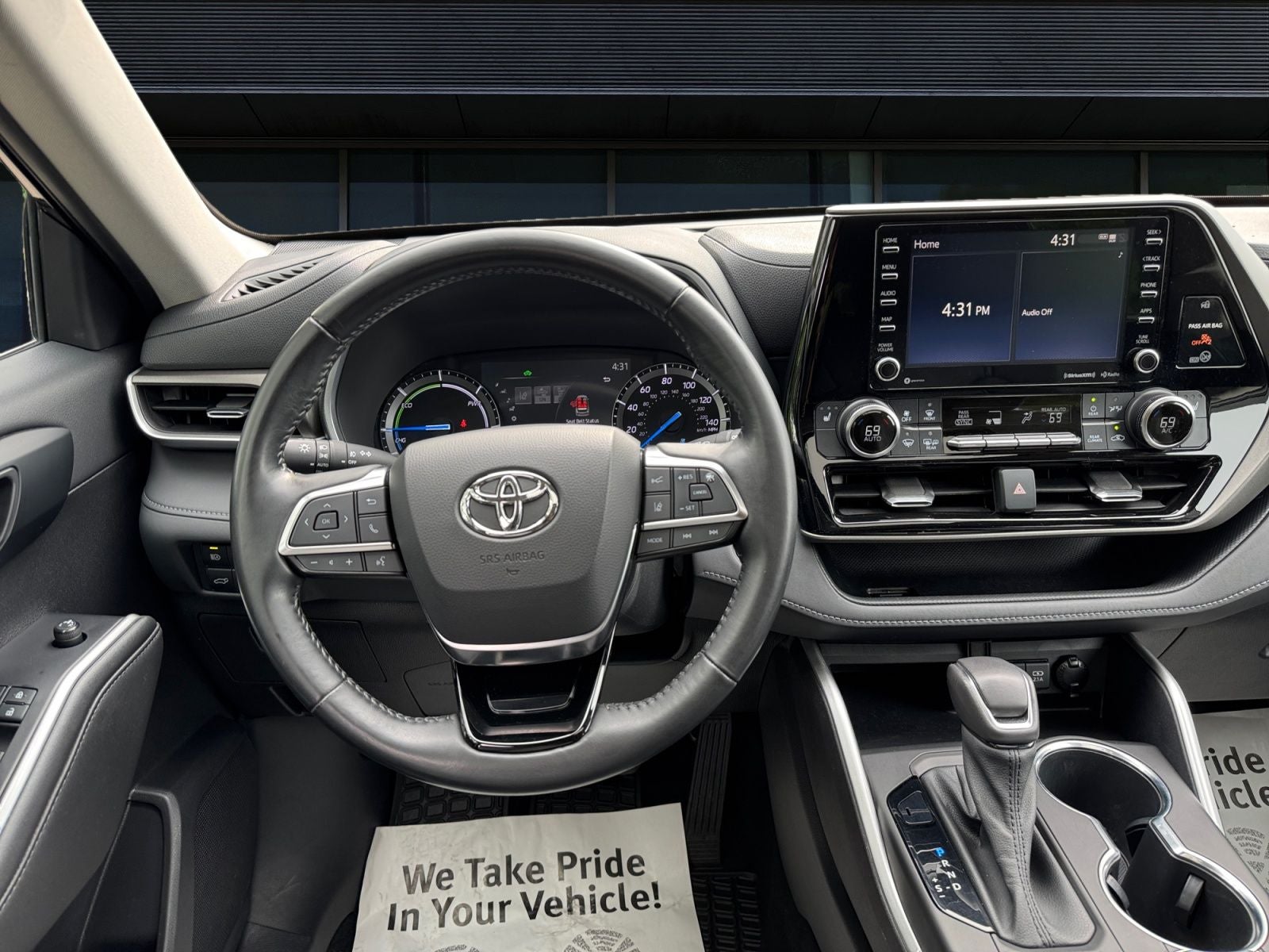 2020 Toyota Highlander Hybrid XLE