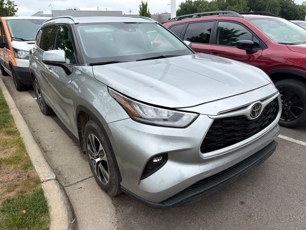 2020 Toyota Highlander XLE