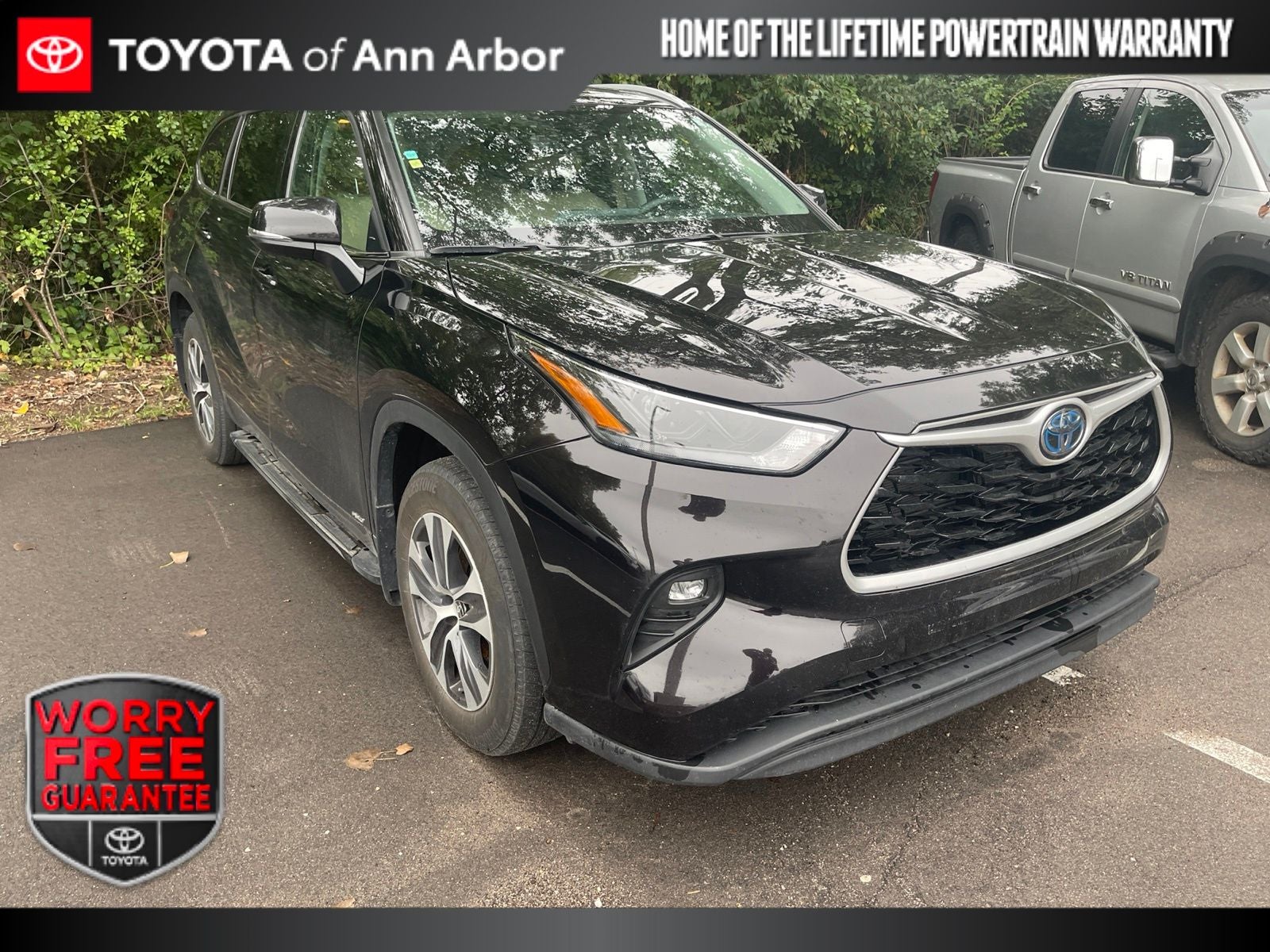 2022 Toyota Highlander Hybrid XLE