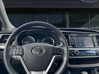2019 Toyota Highlander Hybrid XLE